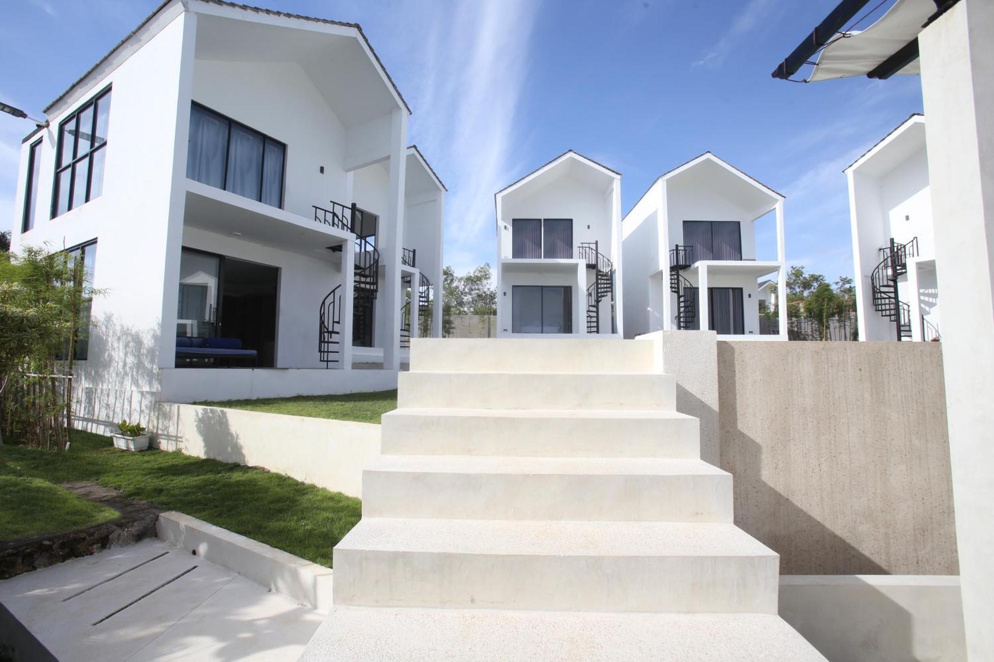 Villa Valeria อูงาซัน ภายนอก รูปภาพ