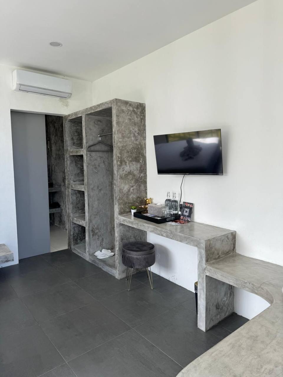 Villa Valeria อูงาซัน ภายนอก รูปภาพ
