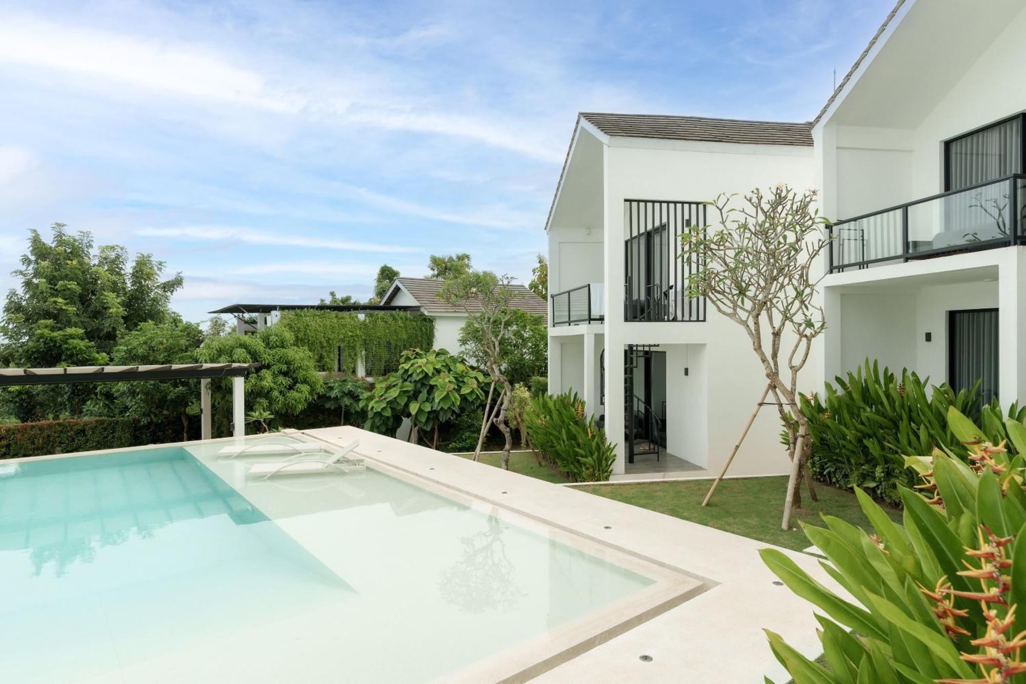 Villa Valeria อูงาซัน ภายนอก รูปภาพ